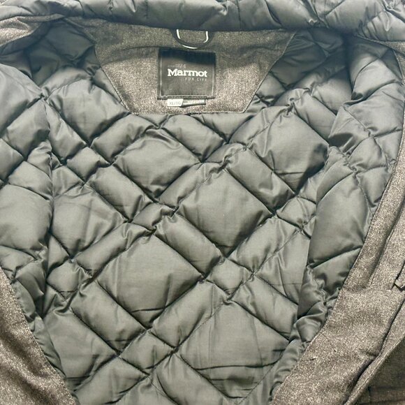 ~~Marmot Women's Chelsea XL Coat GRAY FABRIC Hooded Quilted Interior...some mino - Picture 6 of 8